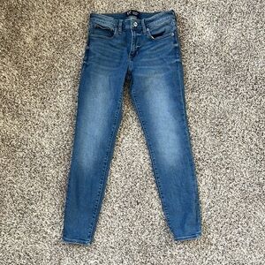 GAP Universal Legging Skinny Jean Light Denim size 6/28